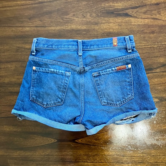 7 For All Mankind Distressed Tattered Shorts, Size 25 - Picture 11 of 13